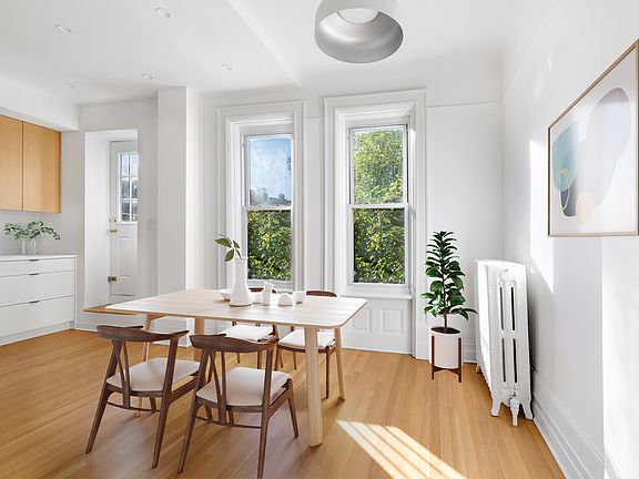 5th image of 292 New York Ave #2