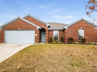1113 Dixon Ln, Denton, TX 76207