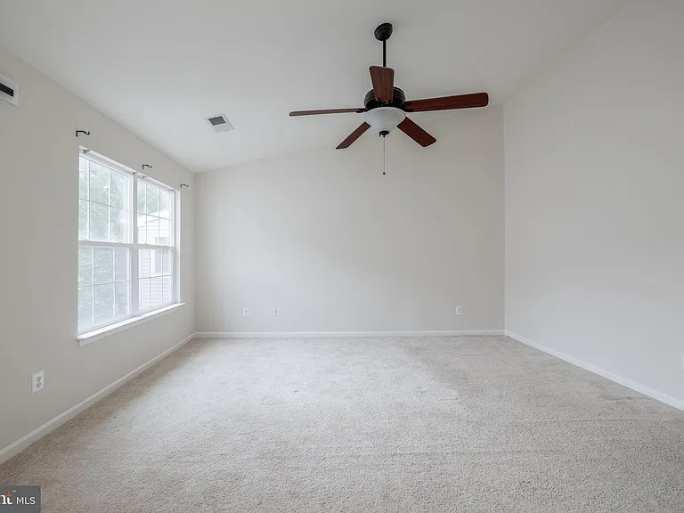 5319 Waldo Dr — Photo 30