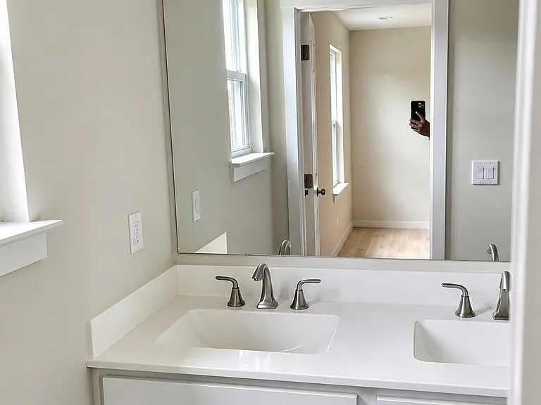109 Marlow Ct — Photo 13