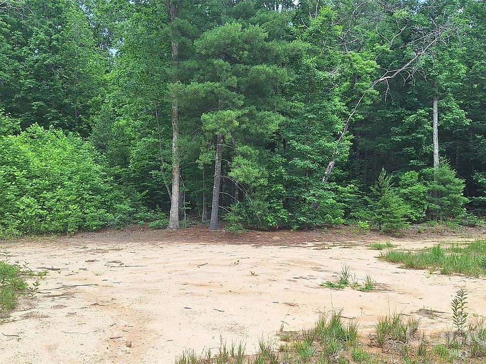 1st image of 4204 Bennett Rd