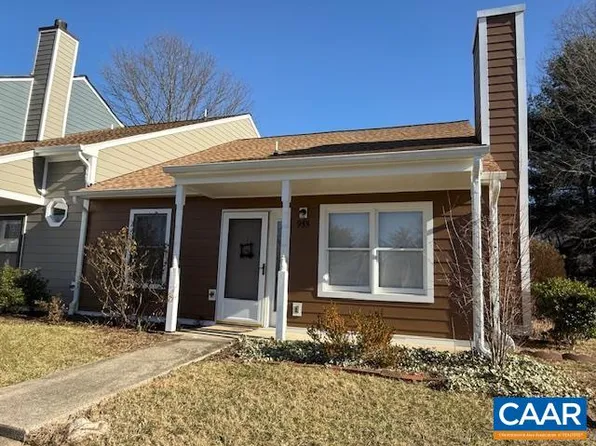 955 Warwick Ct, Charlottesville, VA 22901