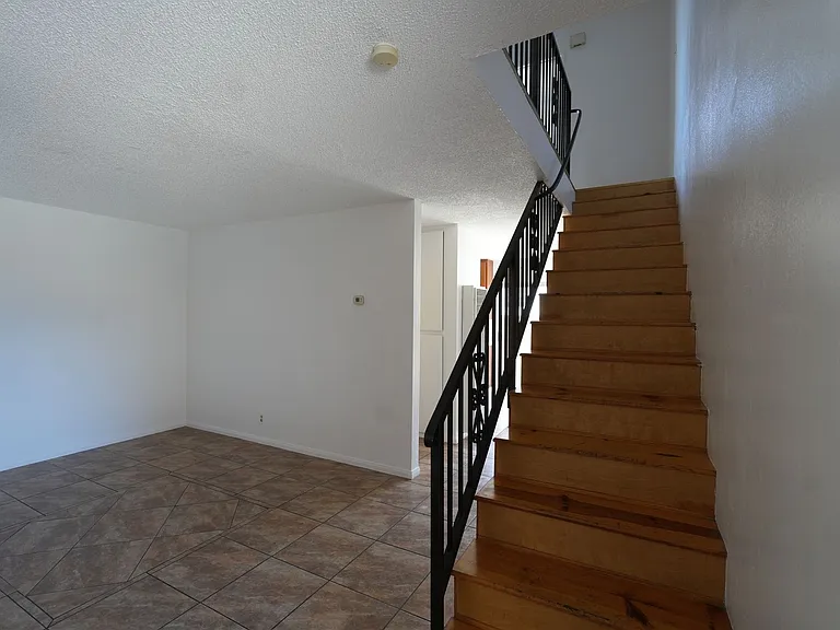 16809 Dalton Ave — Photo 2