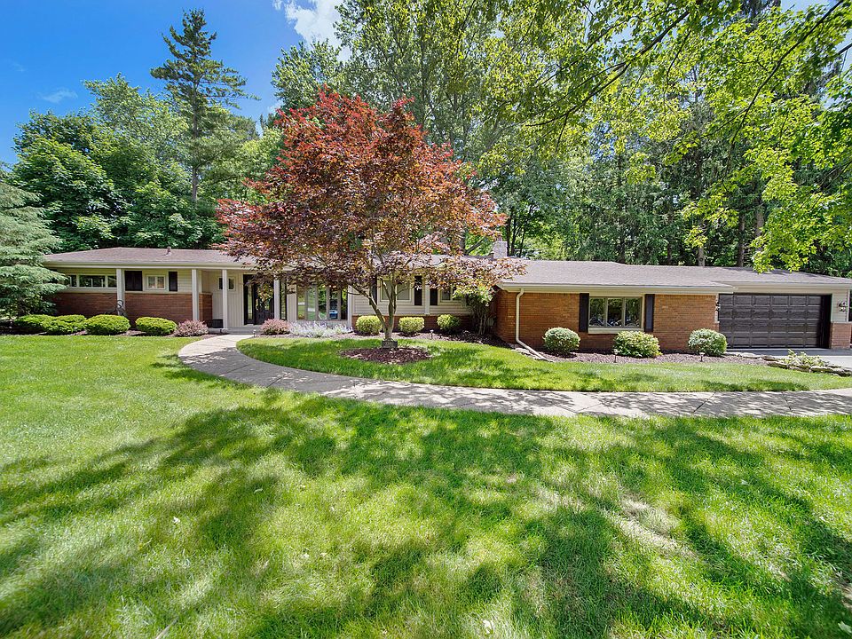1st image of 33951 Brittany Dr