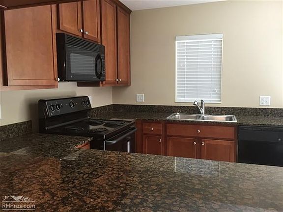 2nd image of 198 Coquina Bay Dr