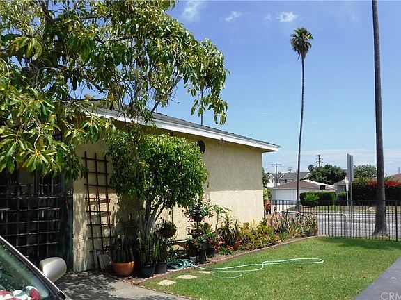 2nd image of 25017 Belle Porte Ave