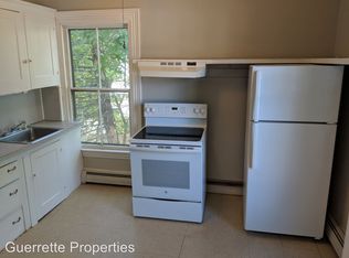 69 Elm St APT 2, Gardiner, ME 04345