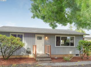 18405 NE Couch St, Portland, OR 97230