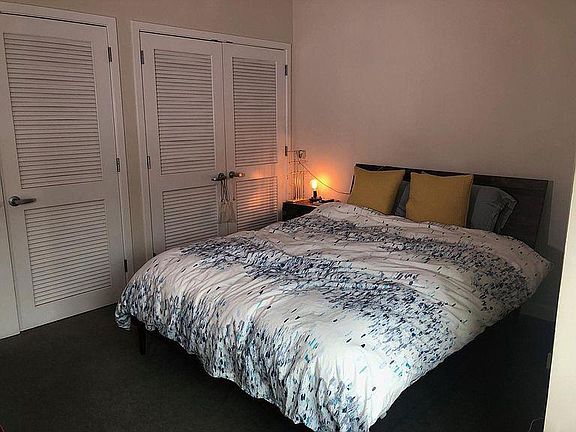 4th image of 250 King St Unit 268