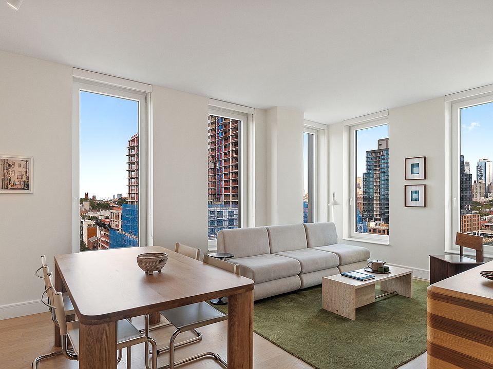 1st image of 420 Carroll St #1302