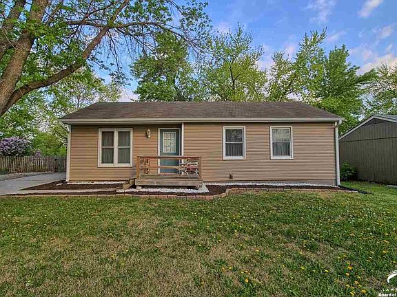 2nd image of 2712 Rawhide Ln