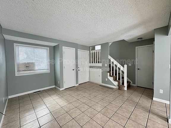 3rd image of 16967 E Tufts Pl