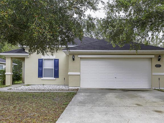 3rd image of 396 Bostwick Cir