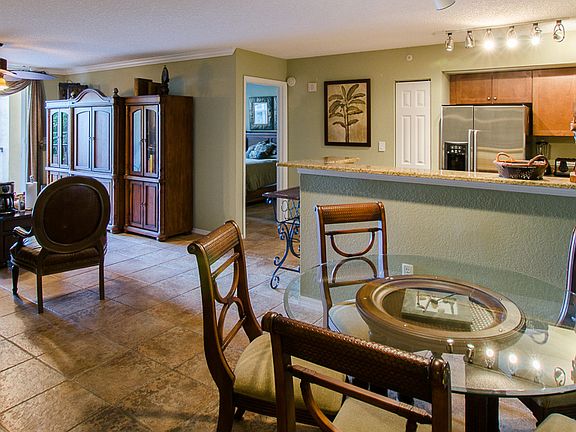 5th image of 1801 N Flagler Dr APT 317