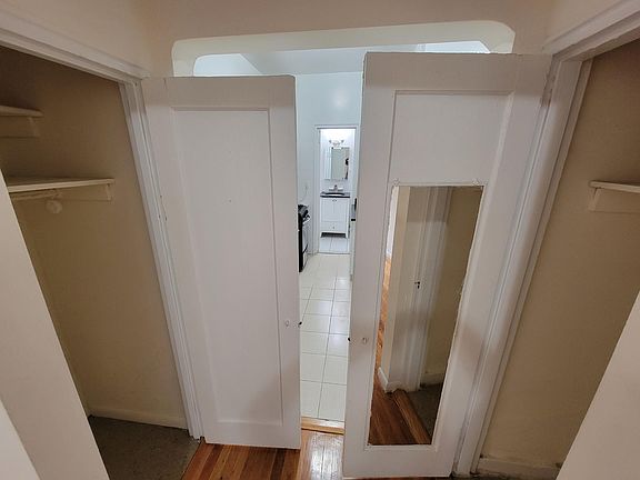 5th image of 488 E 74th St #4Y