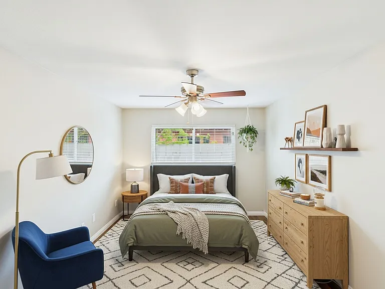 North Park Gem on 33rd Street — Photo 19