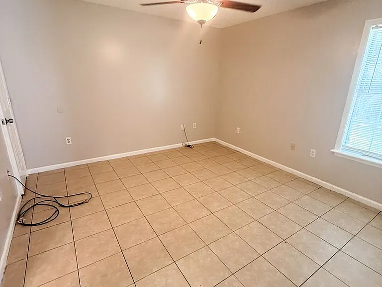 15 Pinedale Cir — Photo 5