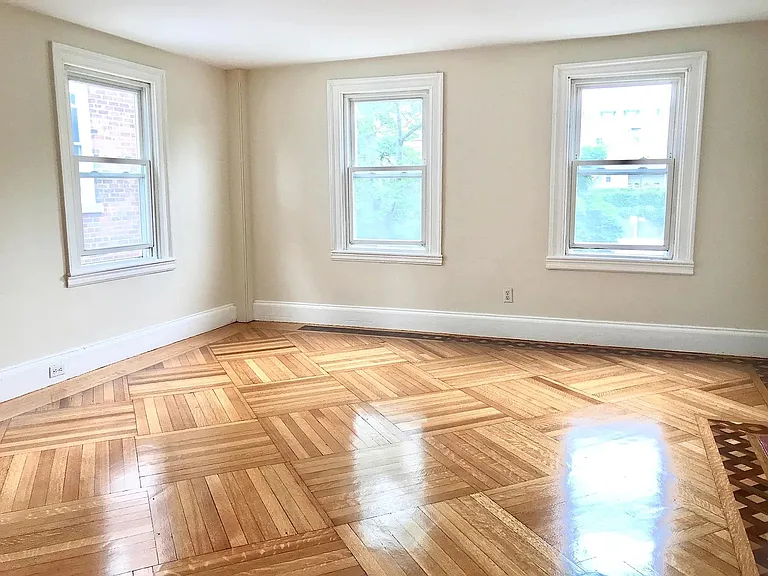 367 Cambridge St — Photo 6