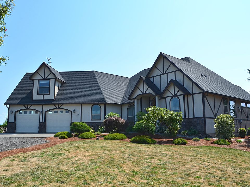 1st image of 300 Basswood Dr