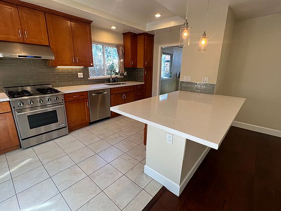 5th image of 2975 Fahrner Ct