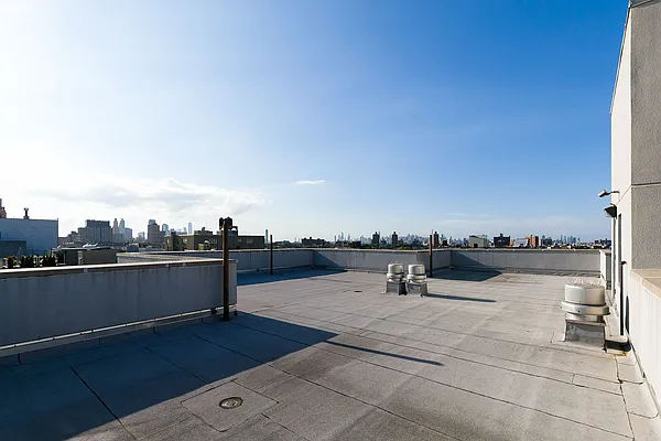 Rented by Nooklyn NYC LLC | media 77