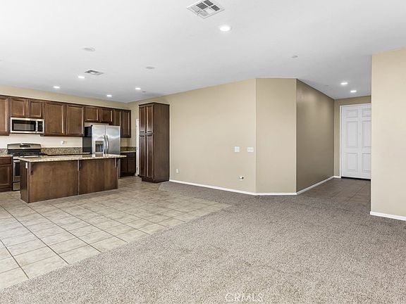 4th image of 1458 Coyote Ln