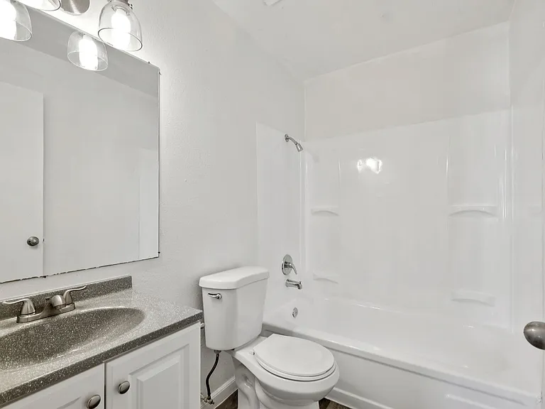 Mariposa Flats — Photo 62