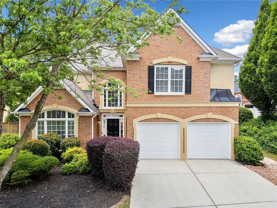1st image of 604 Bassett Ct SE
