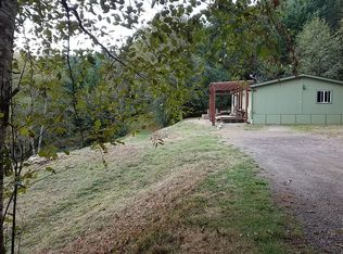 17941 Gardner Ridge Rd, Brookings, OR 97415