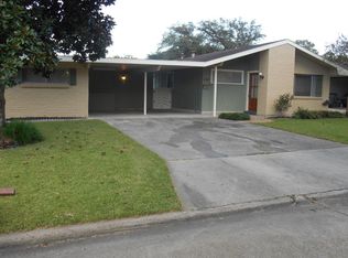 4407 Oaklawn St, Lake charles, LA 70605