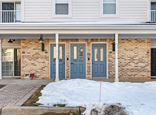 2720 Northview Rd UNIT 30, Waukesha, WI 53188