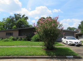 8718 Ruthby St, Houston, TX 77061