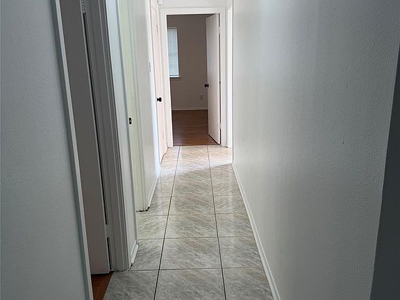 3rd image of 843 Regal St