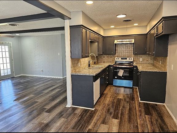 3rd image of 5508 37th St