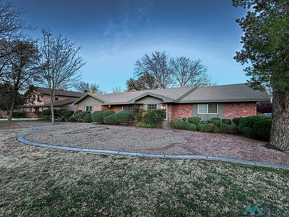 4th image of 2709 Gaye Dr