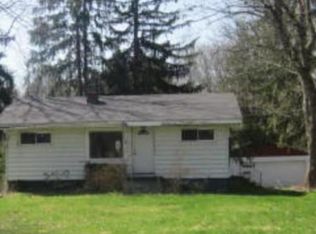 722 Perry Rd, Tallmadge, OH 44278