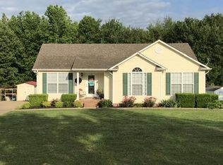 220 Timberline Dr, Lawrenceburg, TN 38464