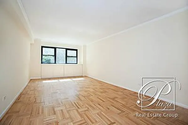 Sold by Plaza Real Estate Group | media 14