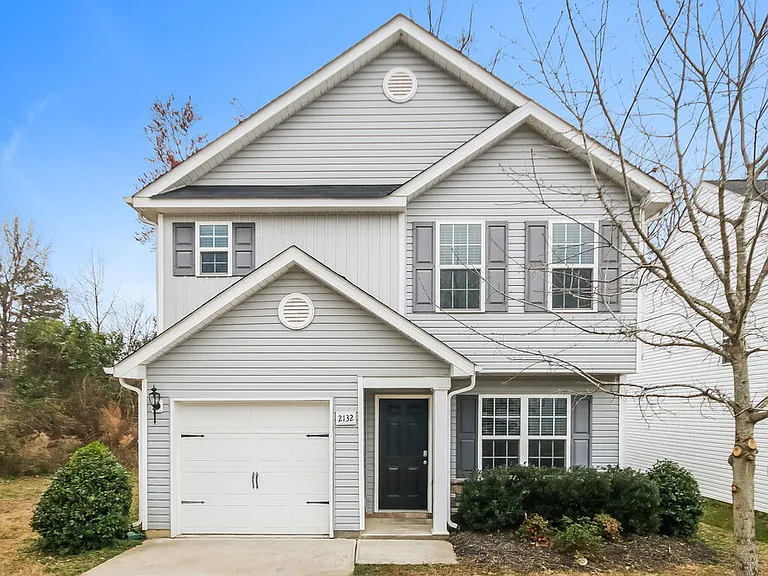 2132 Boulder Ct — Photo 1