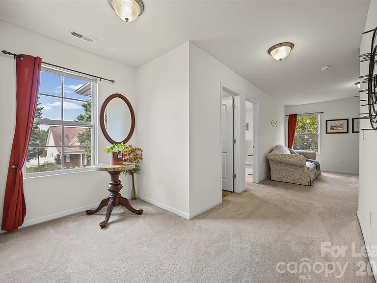 409 Elizabeth Valley Ln — Photo 12