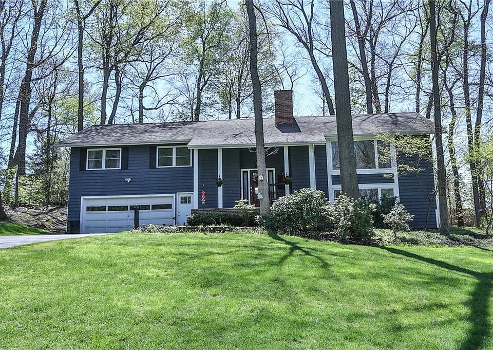 1st image of 1 Park Forest Dr
