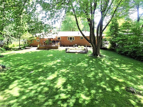 5th image of 8957 Cain Dr NE
