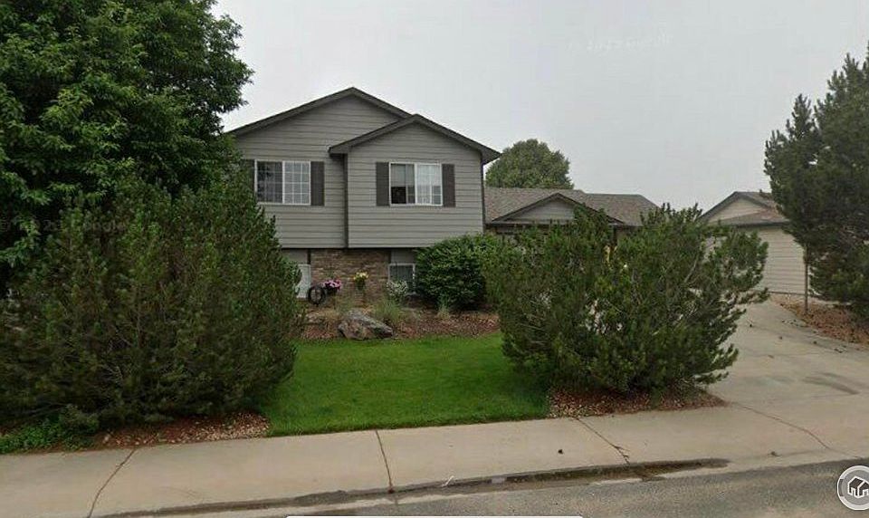 1st image of 4012 Maverick Ln