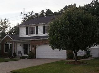 4430 Rushford Dr, Hamburg, NY 14075
