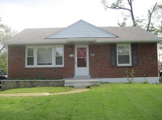 8353 Fullerton Ave, Saint Louis, MO 63132