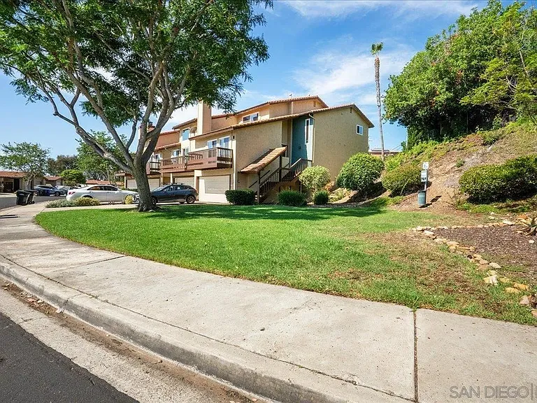 7039 Camino Pacheco — Photo 27