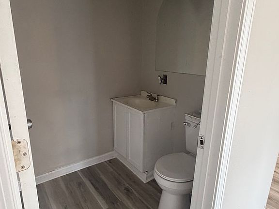 3rd image of 1203 SE 3rd St #1203