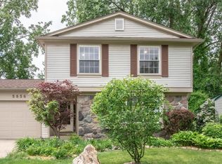 5856 Meadowview St, Ypsilanti, MI 48197