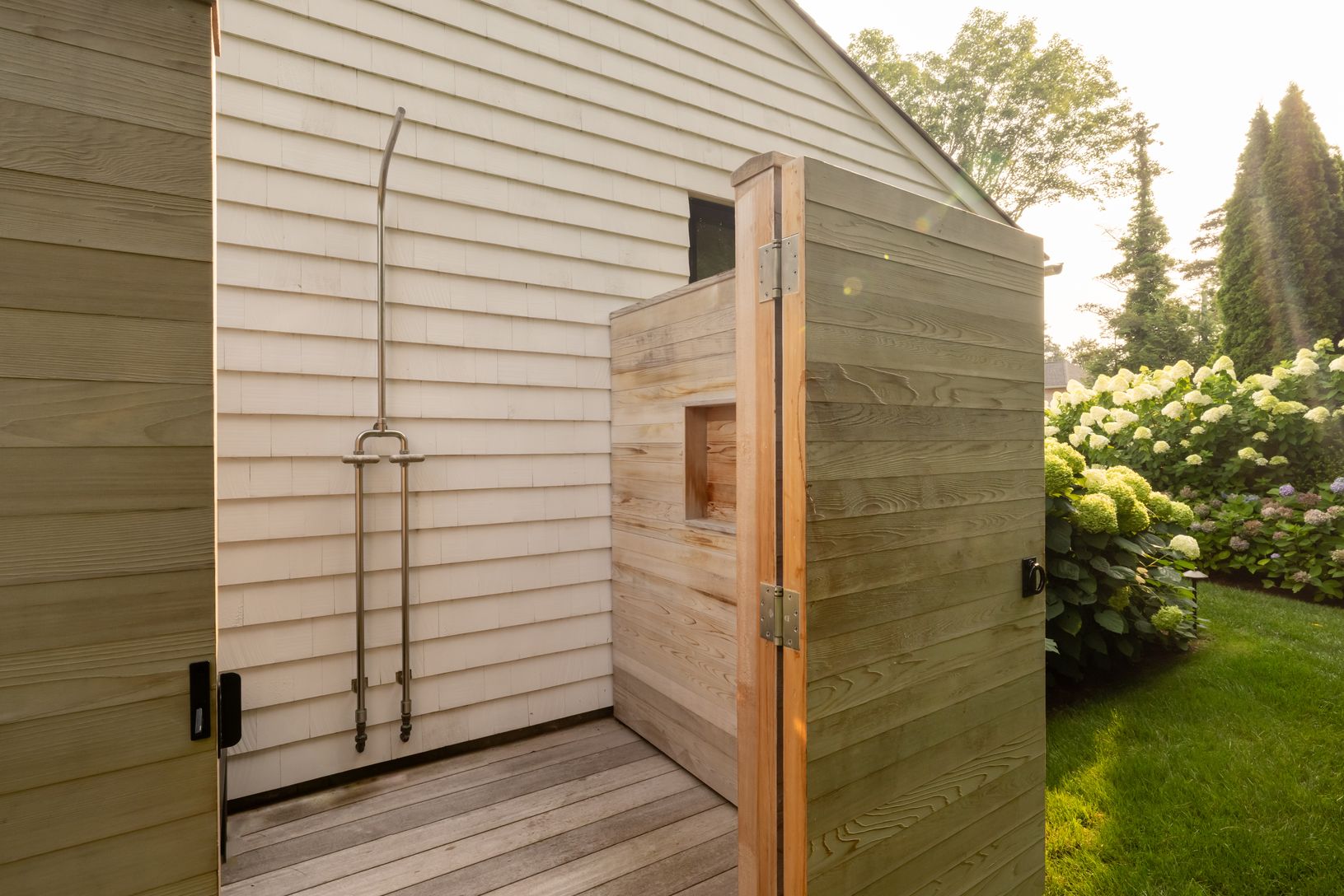  Private Outdoor Shower