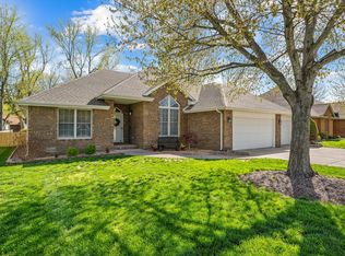 2296 W Allen Dr, Springfield, MO 65810
